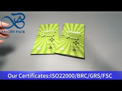 bolso pequeño verde con cierre a prueba de niños