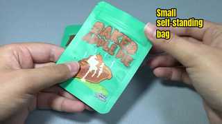 Bolso pequeño de pie