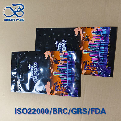 Bolsas para niños con cierre triple y resistencia infantil con impresión de paisaje nocturno de ciudad personalizada - Certificadas según ASTM F963