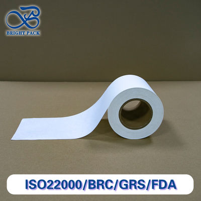 Rollo de película de papel autoadhesivo para el sellado de productos Ancho personalizado Fácil aplicación