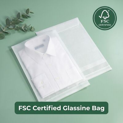 Bolsa de vidrio de 40 gramos de plástico libre de certificación reciclable Eco-amigable Embalaje de ropa transparente Bolso de ropa de lujo Reino Unido